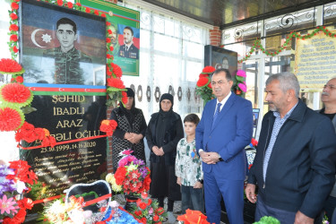 Taleh Qaraşov şəhid Araz İbadlının anım günündə iştirak edib