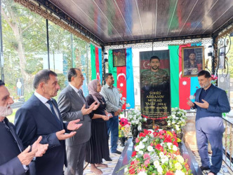 Lənkəran ŞİH başçısı şəhid Murad Abbasov və Elməddin Məmmədlinin məzarını ziyarət edib