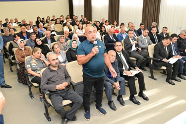 Lənkəran ŞİH başçısı şəhər sakinlərinin qayğı və problemlərini dinləyib