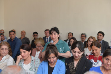 Taleh Qaraşov Havzova kənd inzibati ərazi dairəsinin sakinlərinin qayğı və problemlərini dinləyib