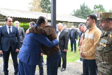 Taleh Qaraşov şəhid Emil Qurbanov, Əbdülhəsən Həsənzadə, Röyal İbrahimov, Valeh Əkbərzadə, Taleh İsmayılov, Baloğlan Əhədli və Şəhriyar Həbiblinin anım günündə iştirak edib