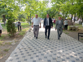 Taleh Qaraşov Lənkəranda “Şəhərsalma və memarlıq ili” çərçivəsində aparılan abadlıq-yenidənqurma işləri ilə yerində tanış olub