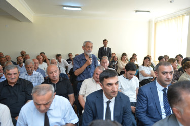 Taleh Qaraşov növbəti səyyar görüş-qəbulunu Kərgəlan, Darquba, Səbir və Lüvəsər kəndlərinin sakinləri ilə keçirib
