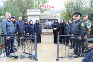 Taleh Qaraşov Vətən müharibəsi şəhidi Qalib Nurizadənin məzarını ziyarət edib