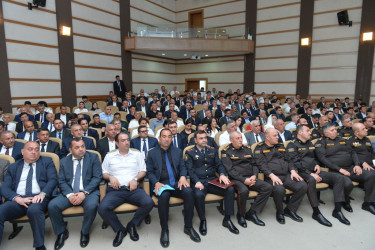   “Yanğınlara qarşı qabaqlayıcı tədbirlərin səmərəliliyinin artırılması” mövzusunda regional müşavirə keçirilib
