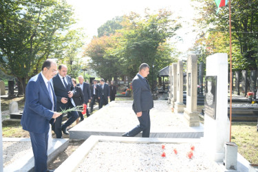 Taleh Qaraşov şəhid Əflatun Fərəcovun anım günündə iştirak edib