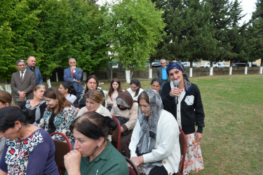 Taleh Qaraşov Kosalar və Bala Şürük kəndlərinin sakinlərinin qayğı və problemlərini dinləyib