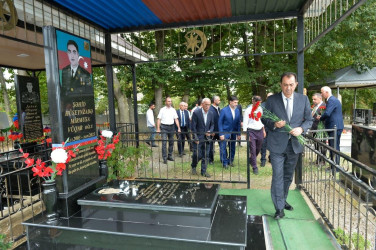  Lənkəran ŞİH başçısı antiterror əməliyyatları zamanı şəhid olan Mirmusa Hüseynzadə, Vüqar Heydərov, Aqil Əkbərov və Məhəmməd Hüseynovun məzarlarını ziyarət edib