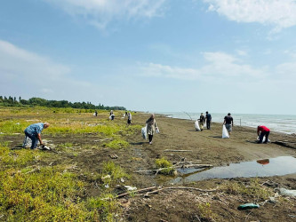 Lənkəranda əhalinin ən çox üz tutduğu çimərlik ərazilər təmizlənib və ara yollar cari təmir edilib