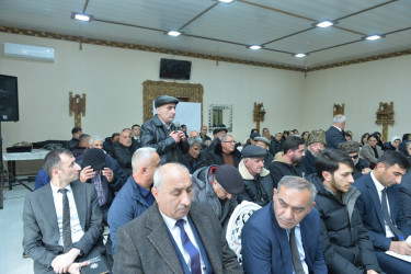 Taleh Qaraşov Kənarmeşə, Seyidəkəran və Şilim kəndlərinin sakinlərinin qayğı və problemlərini dinləyib