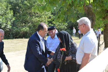 Lənkəran ŞİH-nin başçısı Gəgiran, Jidi və Diryan kəndlərinin sakinlərinin qayğı və problemlərini dinləyib
