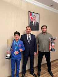 Taleh Qaraşov  Avropa çempionu olan 13 yaşlı Nizami Əliyevi qəbul edib
