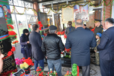 Vətən müharibəsi şəhidləri Raqim Hadıyev, Zabil İbadzadə və Eşqin Cəfərzadənin anım günündə məzarı ziyarət olunub