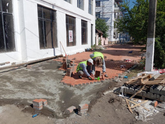 Lənkəranda “Şəhərsalma və memarlıq ili” çərçivəsində aparılan abadlıq işləri davam etdirilir