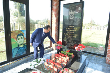Lənkəran ŞİH başçısı şəhid Hüseyn Bəşirzadənin məzarını ziyarət edib