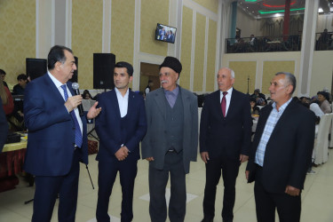Taleh Qaraşov Vətən müharibəsi I qrup əlili Xəyyam Əhmədovun övladının toy şənliyində iştirak edib