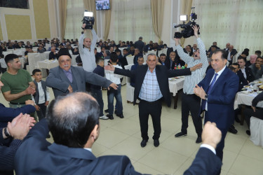 Taleh Qaraşov Vətən müharibəsi I qrup əlili Xəyyam Əhmədovun övladının toy şənliyində iştirak edib