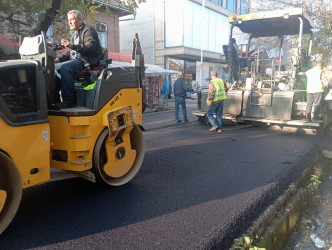 Lənkəranda şəhid Ehtiram Hüseynli və Mirmustafaxan küçələrinin asfaltlanması yekunlaşıb