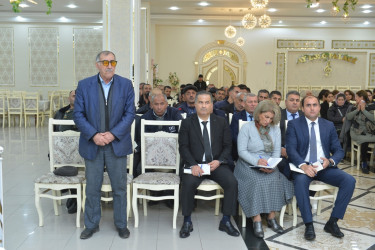 Taleh Qaraşov Digah və Şiləvar kəndlərinin sakinlərinin qayğı və problemlərini dinləyib