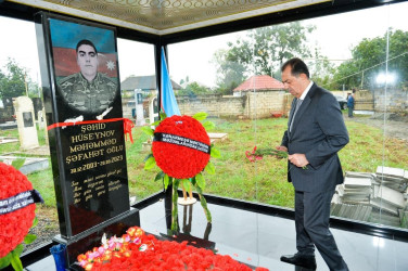  Lənkəran ŞİH başçısı antiterror əməliyyatları zamanı şəhid olan Mirmusa Hüseynzadə, Vüqar Heydərov, Aqil Əkbərov və Məhəmməd Hüseynovun məzarlarını ziyarət edib