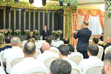 Taleh Qaraşov Gərmətük qəsəbə inzibati ərazi dairəsinin sakinlərinin qayğı və problemlərini dinləyib