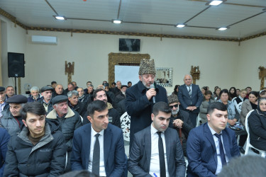 Taleh Qaraşov Kənarmeşə, Seyidəkəran və Şilim kəndlərinin sakinlərinin qayğı və problemlərini dinləyib