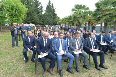 Taleh Qaraşov Kosalar və Bala Şürük kəndlərinin sakinlərinin qayğı və problemlərini dinləyib