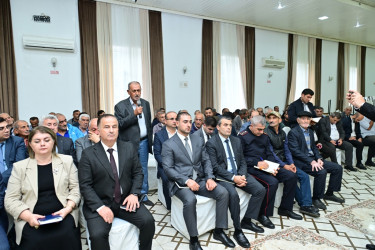 Lənkəran ŞİH başçısı Qurumba və Narbağı kəndlərinin sakinlərinin qayğı və problemlərini dinləyib