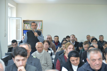 Taleh Qaraşov növbəti səyyar görüş-qəbulunu Vel və Siyavar kəndlərinin sakinləri ilə keçirib