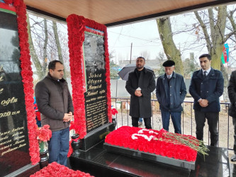 Şəhid Ramid Əliyevin doğum günündə məzarı ziyarət olunub