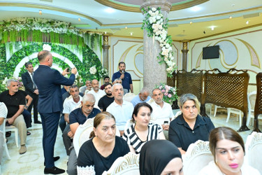 Taleh Qaraşov Gərmətük qəsəbə inzibati ərazi dairəsinin sakinlərinin qayğı və problemlərini dinləyib