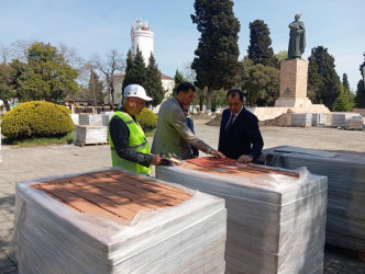 Lənkəranda “Şəhərsalma və memarlıq ili” çərçivəsində abadlıq-yenidənqurma işləri aparılır
