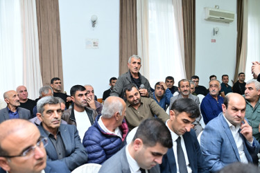 Lənkəran ŞİH başçısı Qurumba və Narbağı kəndlərinin sakinlərinin qayğı və problemlərini dinləyib
