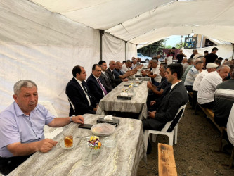 Taleh Qaraşov şəhid Fərzullayev Mahirin anasının hüzr mərasimində iştirak edib