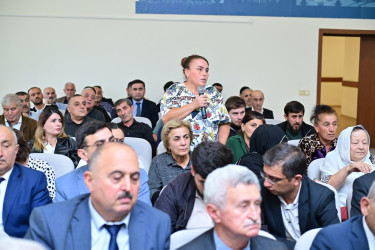 Lənkəran ŞİH başçısı Nərimanabad qəsəbəsinin sakinləri ilə səyyar görüş-qəbul keçirib
