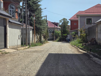 Taleh Qaraşov Lənkərandakı yol infrastruktur layihələrinin gedişi ilə tanış olub