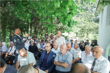 Taleh Qaraşov ucqar dağ kəndləri olan Tuado və Köhnə Gəgir kəndlərinin sakinlərinin qayğı və problemlərini dinləyib