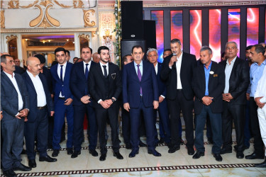 Taleh Qaraşov şəhid Mahsun Bağırzadənin qardaşının toy şənliyində iştirak edib