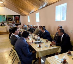 Taleh Qaraşov şəhid ailələrinin hüzr mərasimində iştirak edib