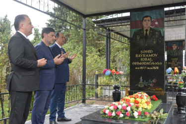 Lənkəran ŞİH başçısı şəhid  İqbal Bayramovun məzarını ziyarət edib