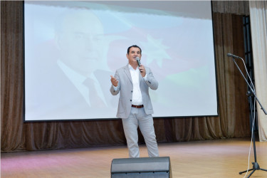Lənkəranda Ümummilli Lideri Heydər Əliyevin anadan olmasının 103-cü ildönümü qeyd olunub