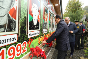 Taleh Qaraşov Vətən müharibəsi şəhidləri Mahsun Bağırzadə və Rasim Mirzəyevin anım günündə məzarını ziyarət edib