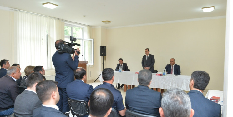 Taleh Qaraşov dağ kəndi olan Bəliton sakinlərinin qayğı və problemlərini dinləyib