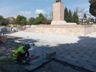 Lənkəranda “Şəhərsalma və memarlıq ili” çərçivəsində abadlıq-yenidənqurma işləri aparılır