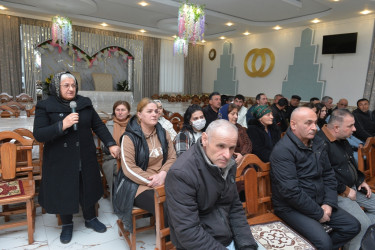 Taleh Qaraşov Xolmili kəndinin sakinlərinin qayğı və problemlərini dinləyib