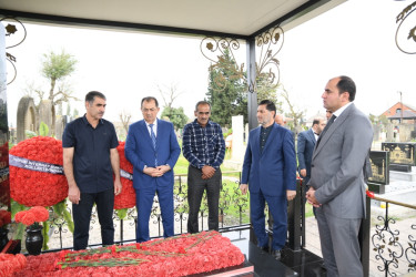 Taleh Qaraşov şəhid Sənan Ağazadənin anım günündə iştirak edib