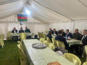 Taleh Qaraşov Vətən müharibəsi əlili Ülvi Babazadənin yas mərasimində iştirak edib