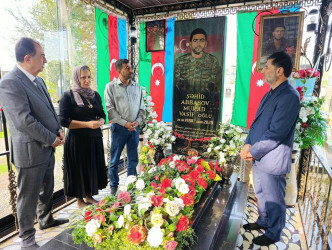 Lənkəran ŞİH başçısı şəhid Murad Abbasov və Elməddin Məmmədlinin məzarını ziyarət edib